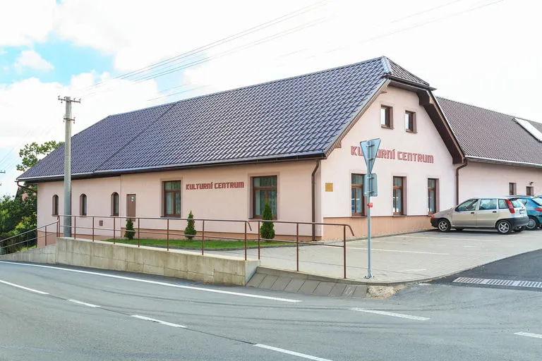 Holetín - kulturní centrum