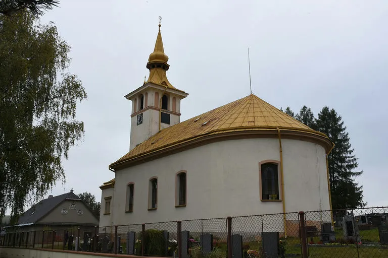 Svratouch-evangelický-kostel2016b